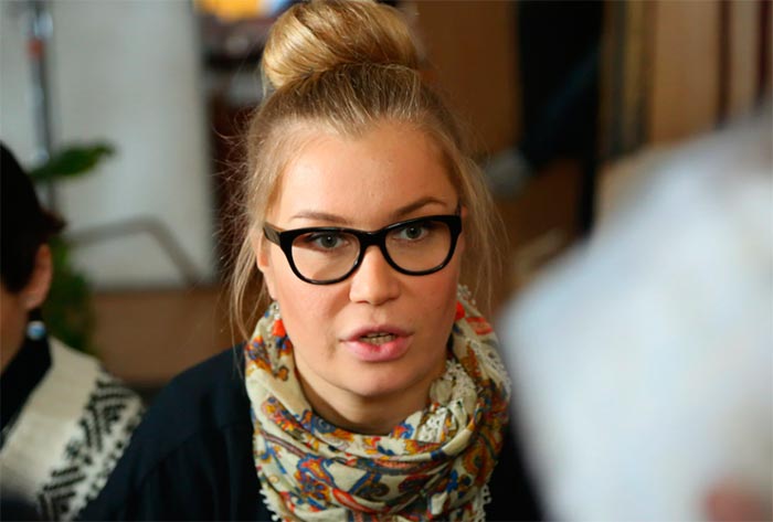 Кадр из сериала С небес на землю кадр С небес на землю 6