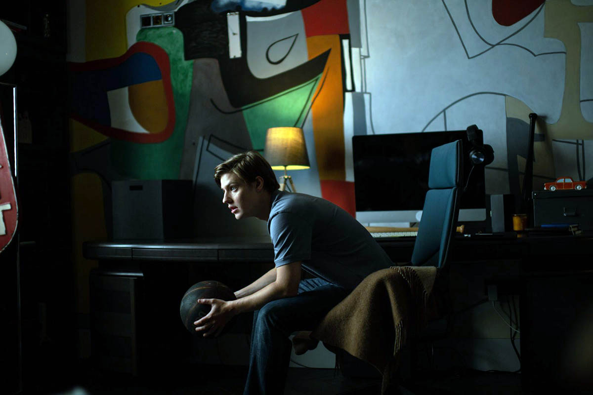 Кадр из сериала С нуля кадр С нуля 9