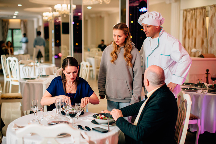 Кадр из сериала Сады слёз кадр Сады слёз 6