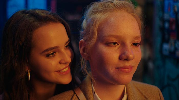 Сериал «Сама дура» (2020) - сюжет, актеры и роли, кадры из сериала