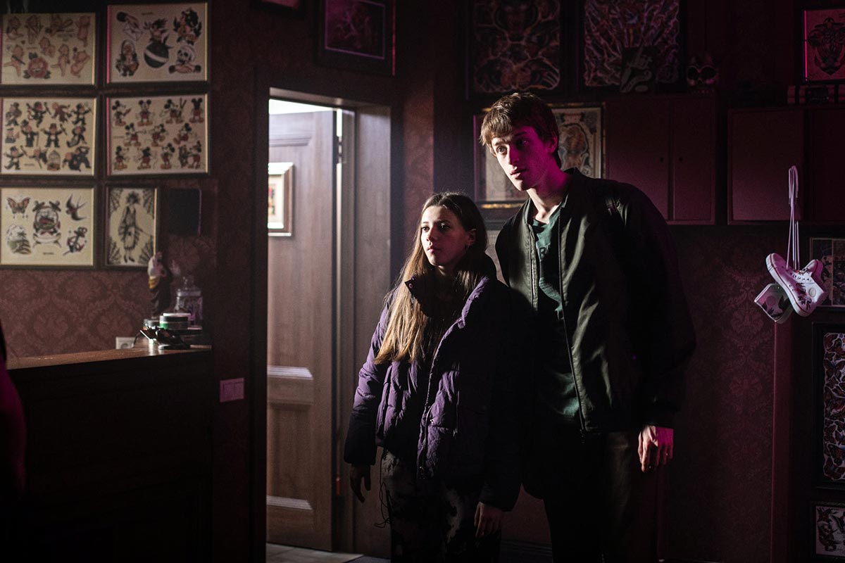 Сериал «Сама дура 3 сезон» (2023) - сюжет, актеры и роли, кадры из сериала