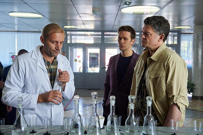 Кадр из сериала Самогонщицы кадр Самогонщицы 5