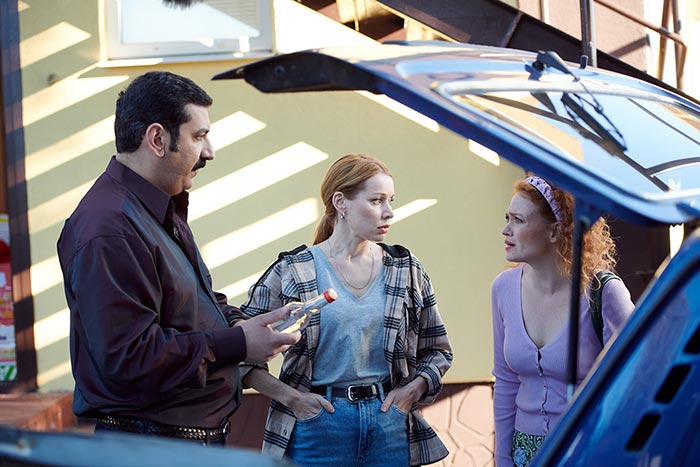 Кадр из сериала Самогонщицы кадр Самогонщицы 10