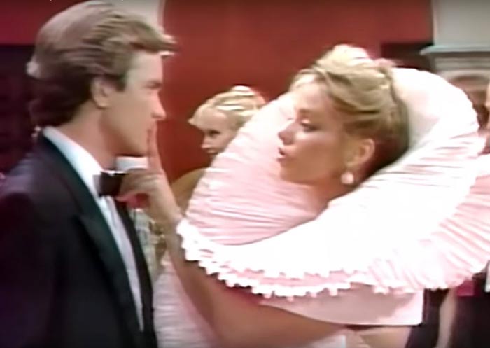 кадр Санта-Барбара 38