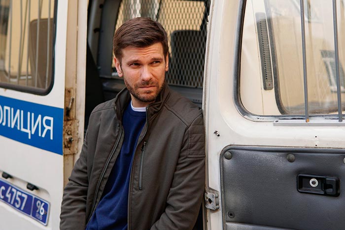 Сериал «Слишком близко слишком больно» (2023) - сюжет, актеры и роли ...
