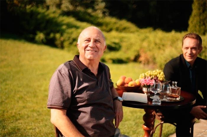 Кадр из сериала Семья и немного справедливости кадр Семья и немного справедливости 10