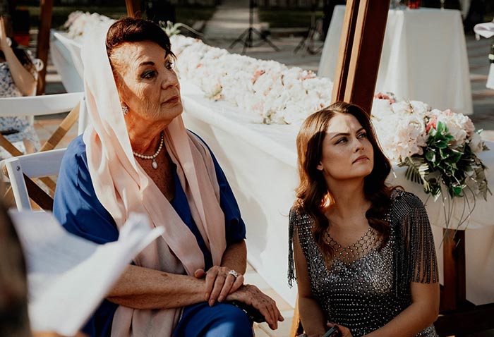 Кадр из сериала Сёстры кадр Сёстры 14