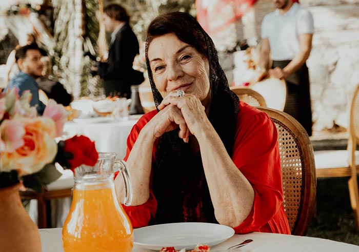 Кадр из сериала Сёстры кадр Сёстры 16