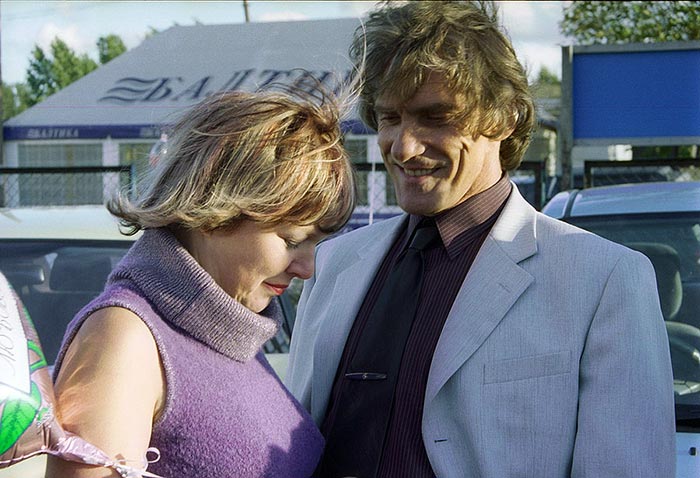 Кадр из сериала Сёстры кадр Сёстры 4