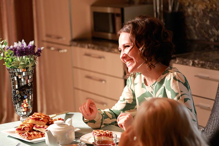 Кадр из сериала Шестое чувство кадр Шестое чувство 5