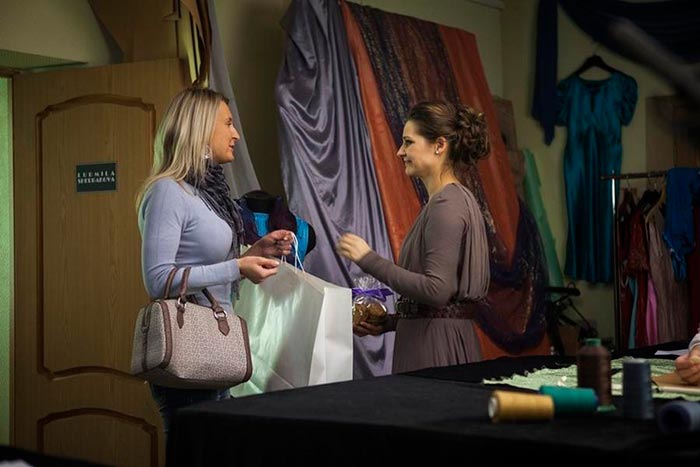 Кадр из сериала Слабая женщина кадр Слабая женщина 6