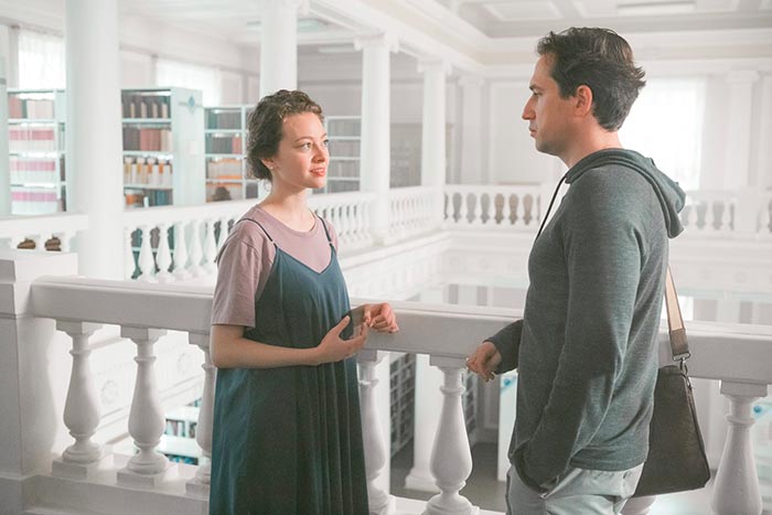 Сериал «Сломя голову» (2023) - сюжет, актеры и роли, кадры из сериала