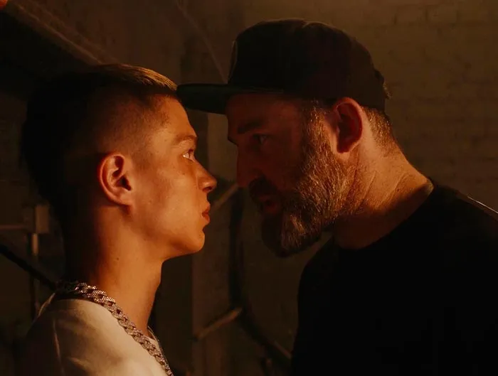 Кадр из сериала Sold Out кадр Sold Out 5