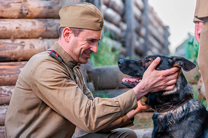 кадр Солдат по кличке Рекс 10