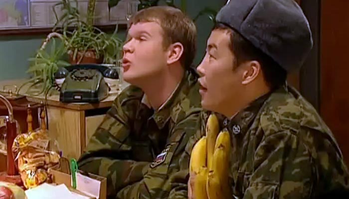 Сериал «Солдаты-1» (2004) - сюжет, актеры и роли, кадры из сериала