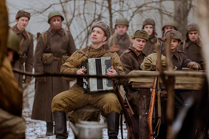 кадр Солдатская мать 8