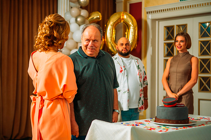 кадр Солнце, море, два ствола 6