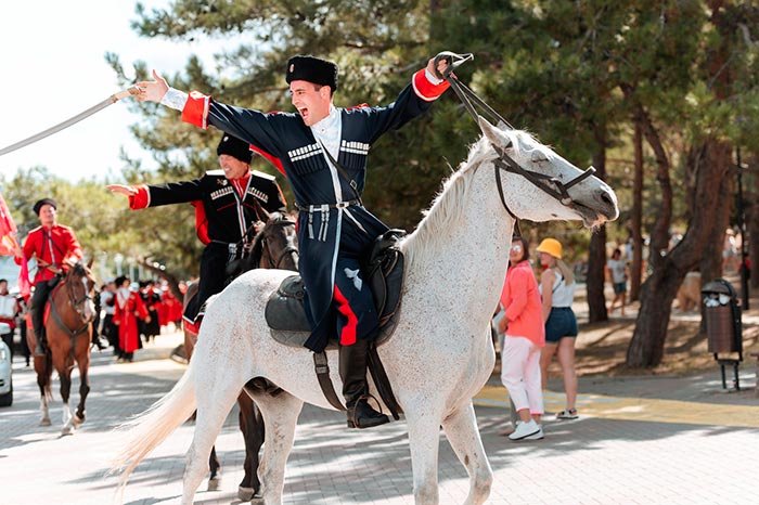 Кадр из сериала Совершенно летние кадр Совершенно летние 8