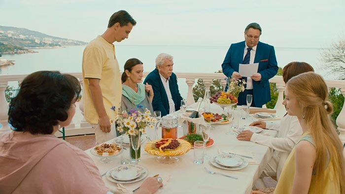 кадр Старушки в бегах. Крымские каникулы 9