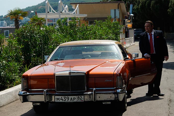 кадр Старушки в бегах. Крымские каникулы 11