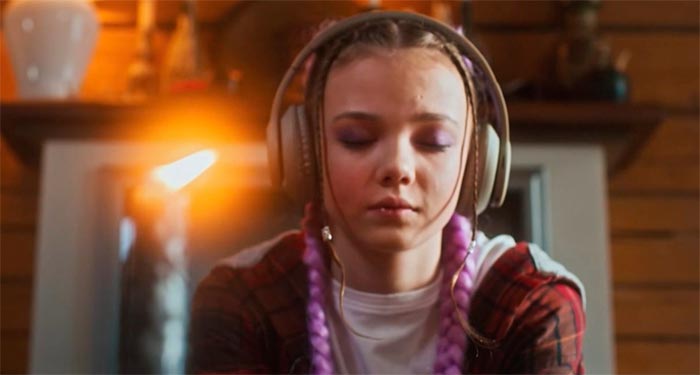 Сериал «СуперИвановы» (2023) - сюжет, актеры и роли, кадры из сериала