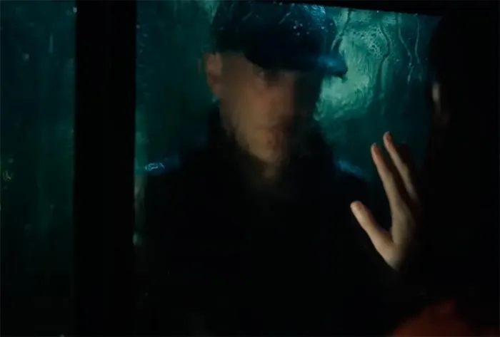 Кадр из сериала Связь кадр Связь 9