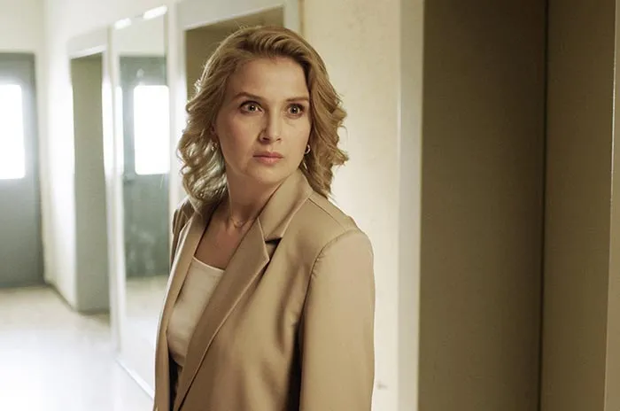 кадр сериала Тайна за углом 2 сезон 2