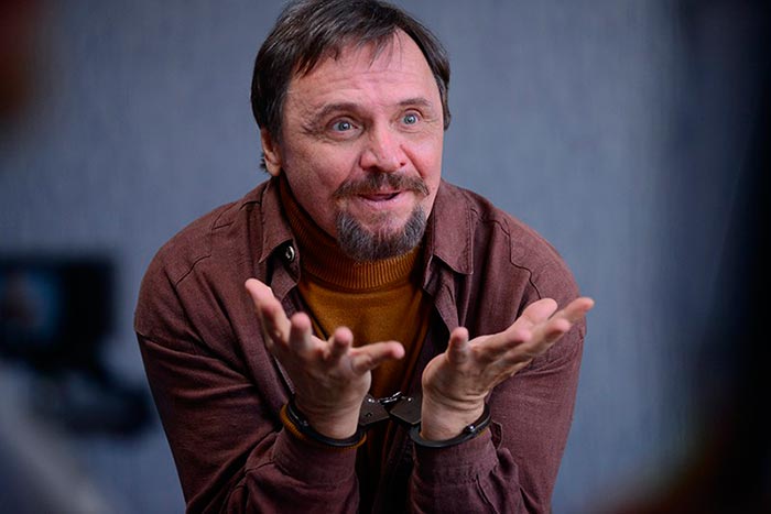 кадр Тёмная сторона света 11