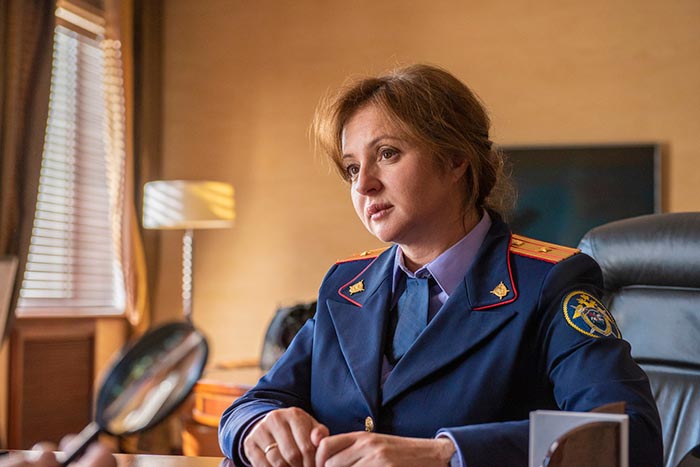 Кадр из сериала Тёмная сторона света 3 сезон кадр Тёмная сторона света 3 сезон 2