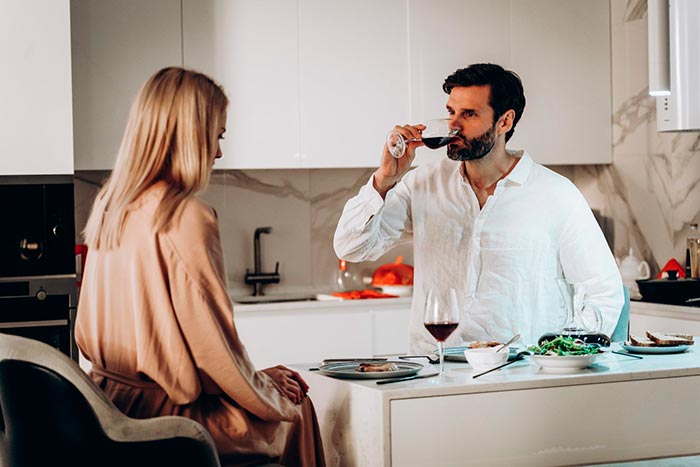 кадр Теория больших денег 4