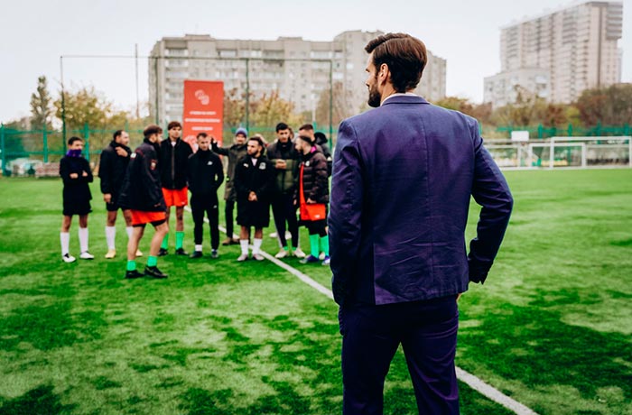 кадр Теория больших денег 8