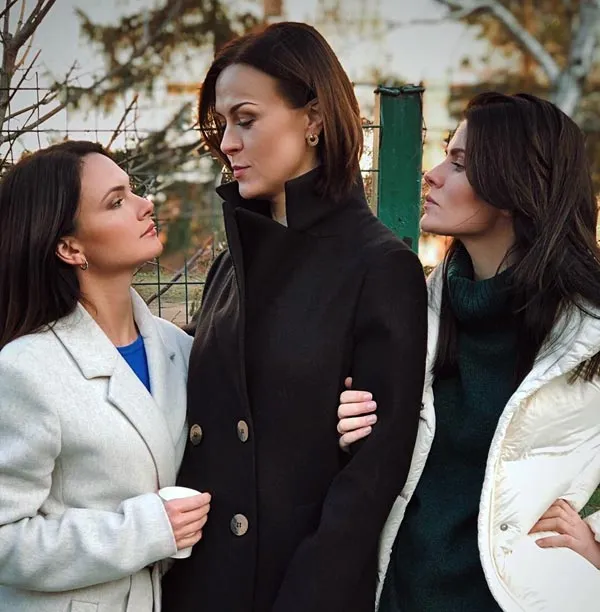 Кадр из сериала Три сестры кадр Три сестры 4