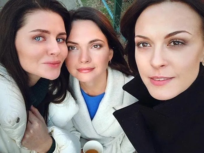 Кадр из сериала Три сестры кадр Три сестры 7