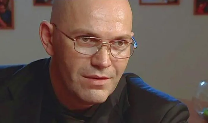 кадр Условия контракта 10