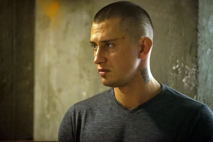 Кадр из сериала В клетке кадр В клетке 11