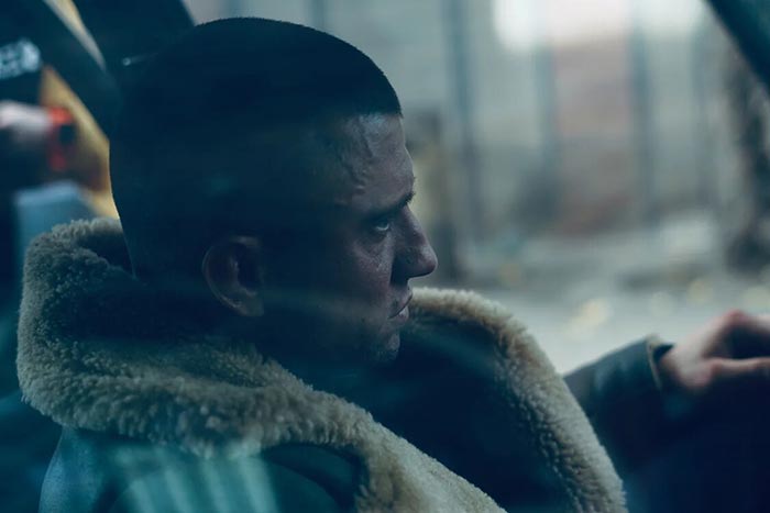 кадр В клетке 2 сезон 4