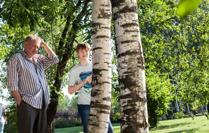 Кадр из сериала В шаге от рая кадр В шаге от рая 4