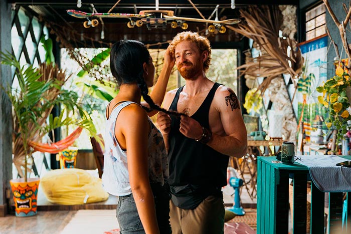 Кадр из сериала Высокий сезон кадр Высокий сезон 11