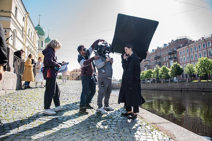 Кадр из сериала Ворона Тень справедливости кадр Ворона Тень справедливости 5