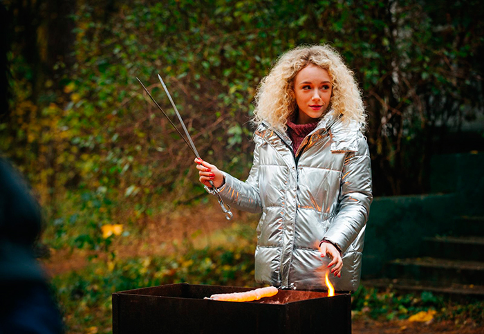 Кадр из сериала Взрослые кадр Взрослые 6