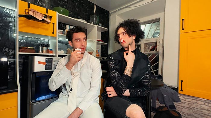 кадр Я и мои два ангела 2