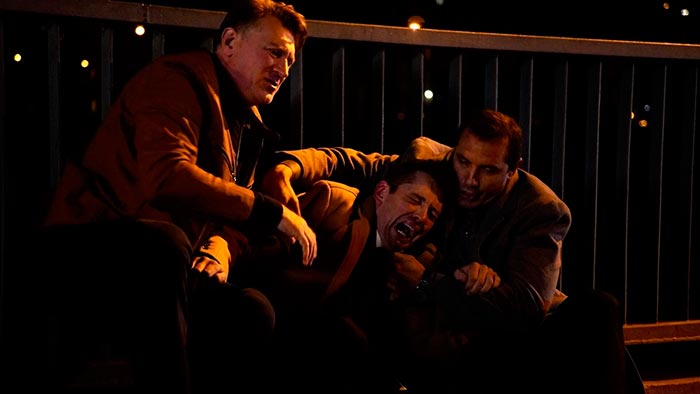 Кадр из сериала Я заберу твою семью кадр Я заберу твою семью 2