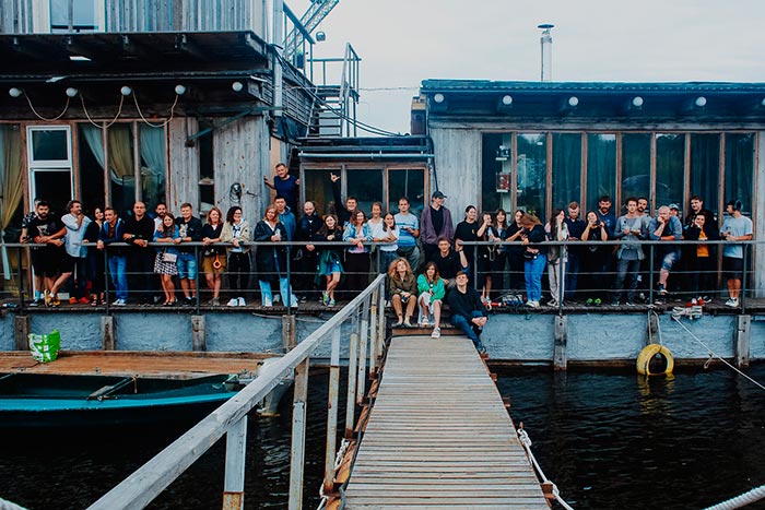 Кадр из сериала Убить Риту кадр Убить Риту 11