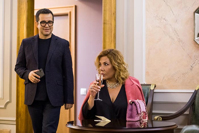 кадр Записки отельера #Гельвеция 9