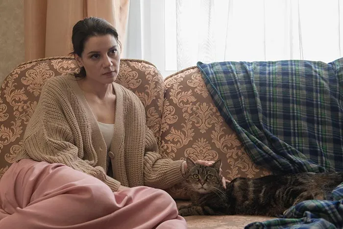 Кадр из сериала Женщина с котом и детективом 3 сезон кадр Женщина с котом и детективом 3 сезон 2