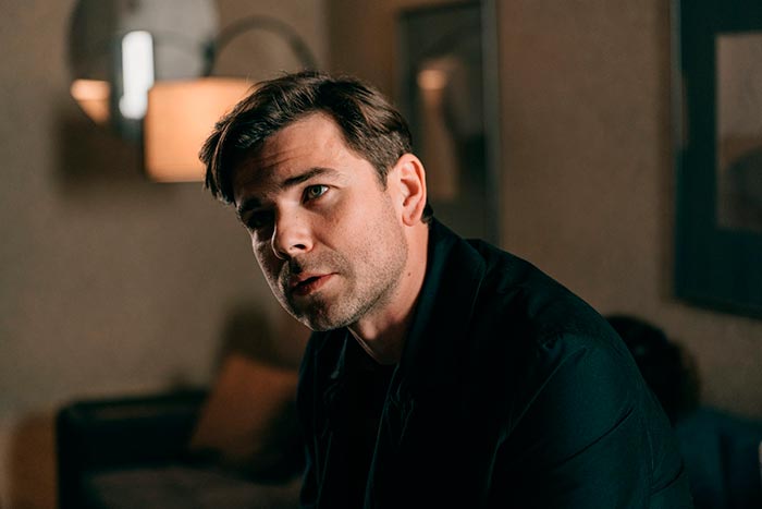 Кадр из сериала Женщина с котом и детективом 3 сезон кадр Женщина с котом и детективом 3 сезон 3