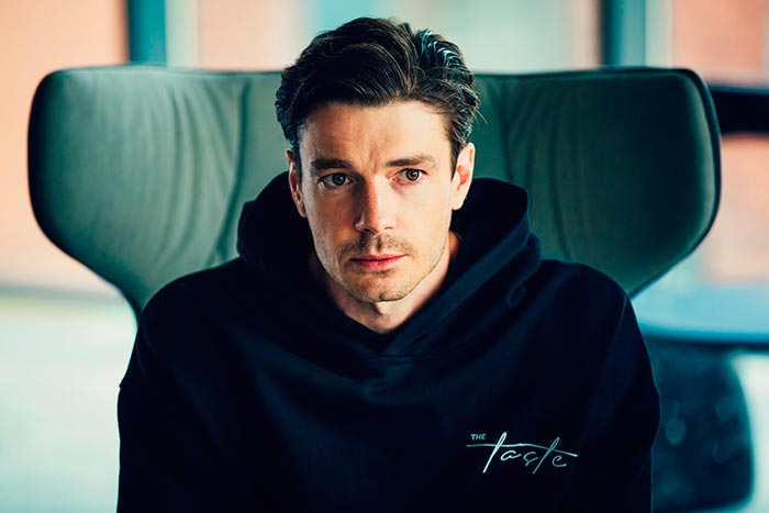 кадр Чужие деньги 6