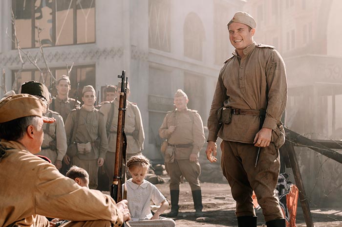 кадр Значит, нам туда дорога 10