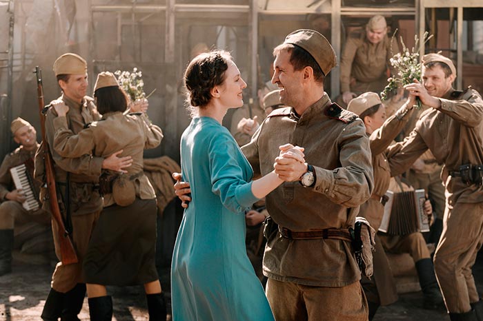 кадр Значит, нам туда дорога 11