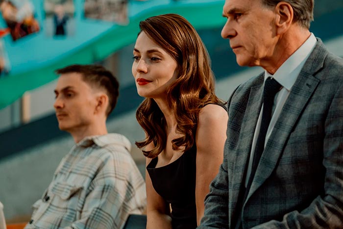 Сериал «Золотое дно» (2024) - сюжет, актеры и роли, кадры из сериала